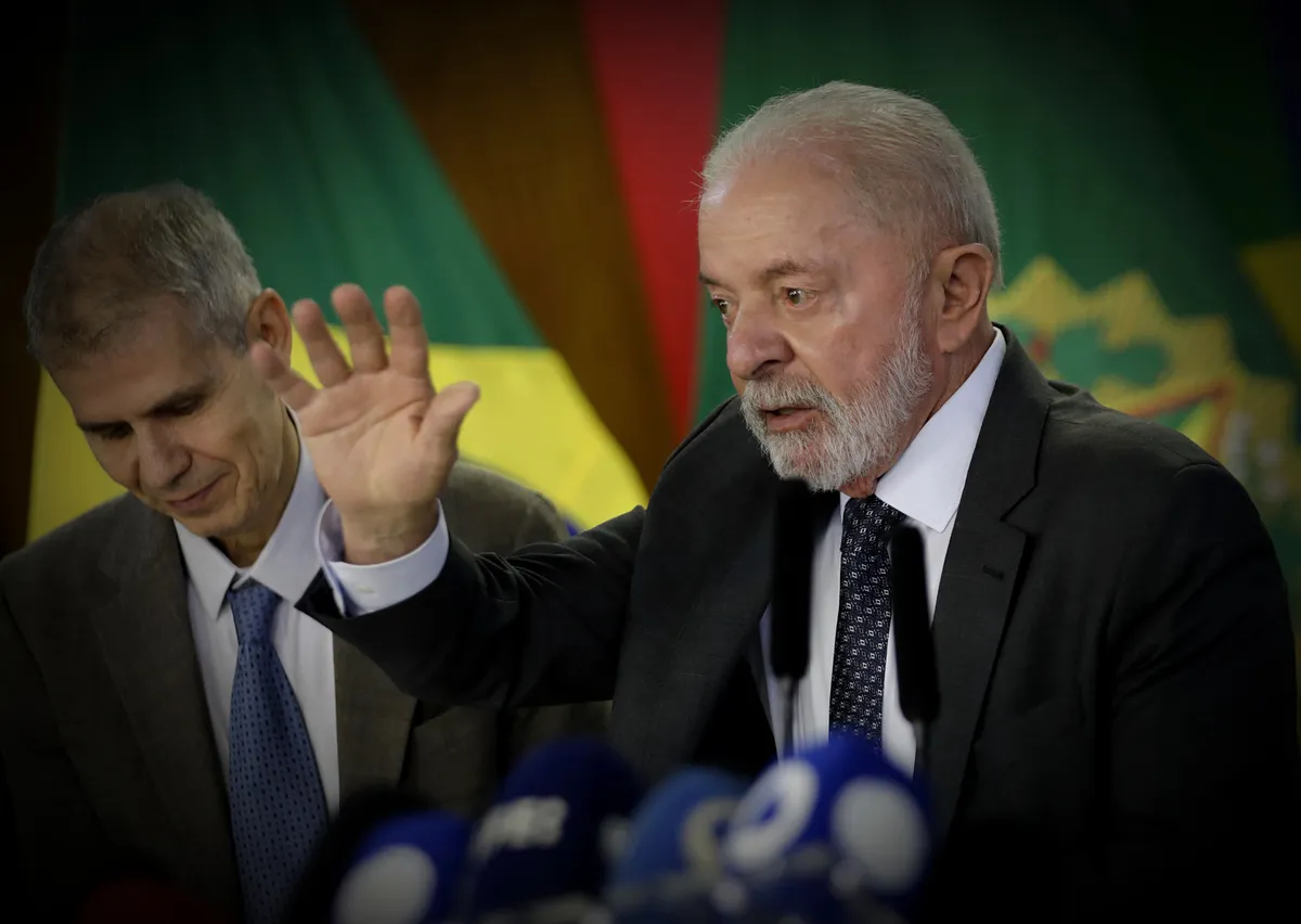 Aliados criticam ato de Lula com artistas e apontam erro estratégico